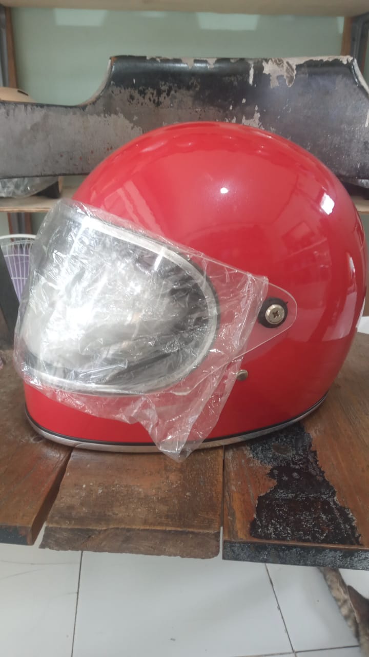 Retro Classic - Sunset Yellow - Motorcycle helmet - Rp 330.000