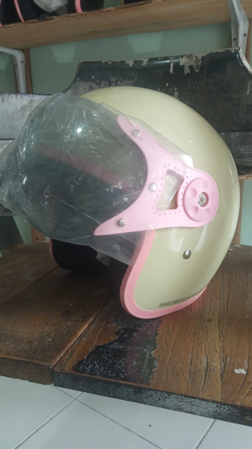 Retro Sport - Chrome Silver - Motorcycle helmet - Rp 390.000