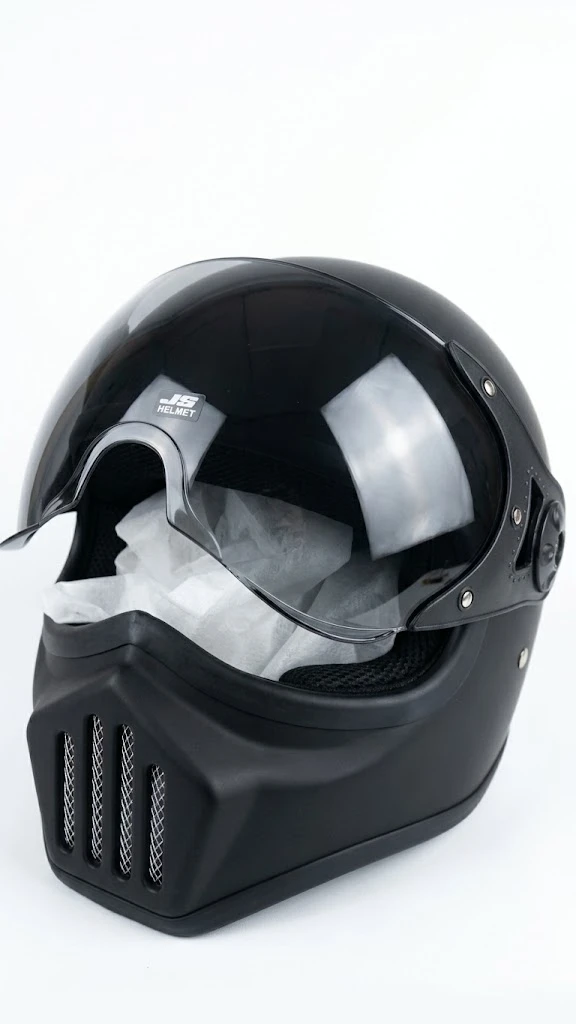 Cakil Matte Black - Motorcycle helmet - Rp 500.000